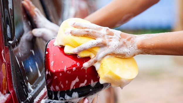 Best Clay Bars for Removing Contaminants from Your Car's Paint